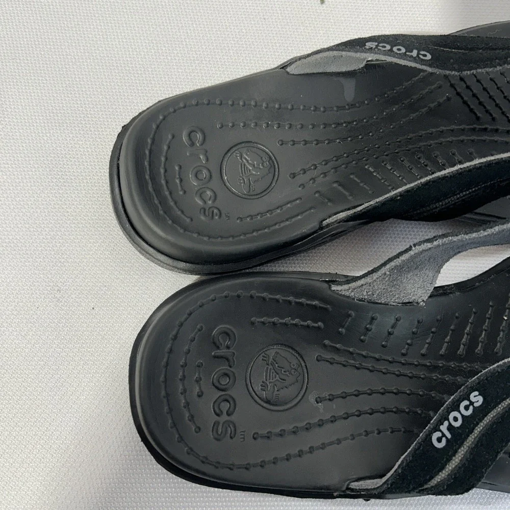 Crocs Flip Flops Capri Leather Rubber Thong Sandals Men's Size 9 Black
